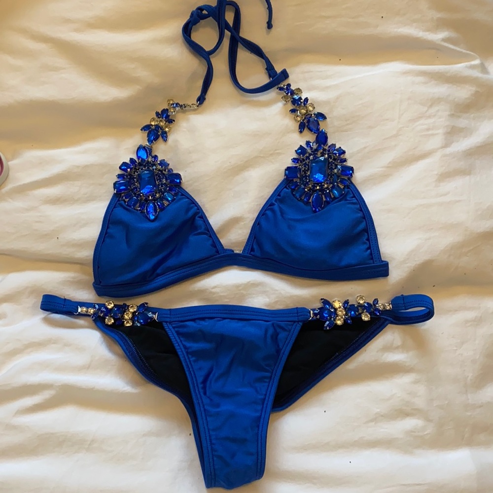 Véve Royal Blue Rhinestone Two-Piece Swimsuit